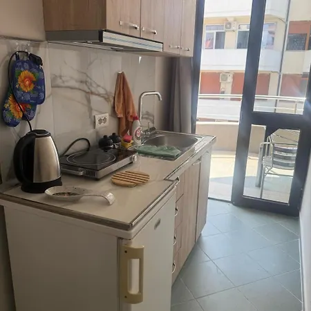 Apartments Next To The Beach In Durres Exterior photo
